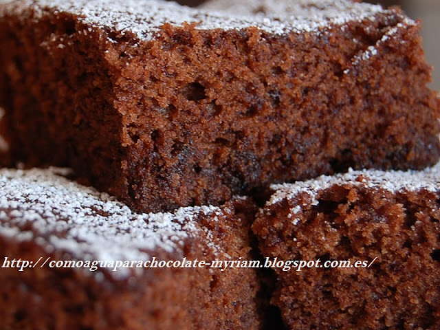 Como hacer un bizcocho de chocolate esponjoso en el microondas
